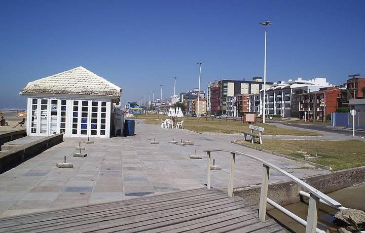 Apartamento Charmoso Na Beira Mar De Capao Da Canoa - A Melhor Localizacao Apartamento Exterior foto